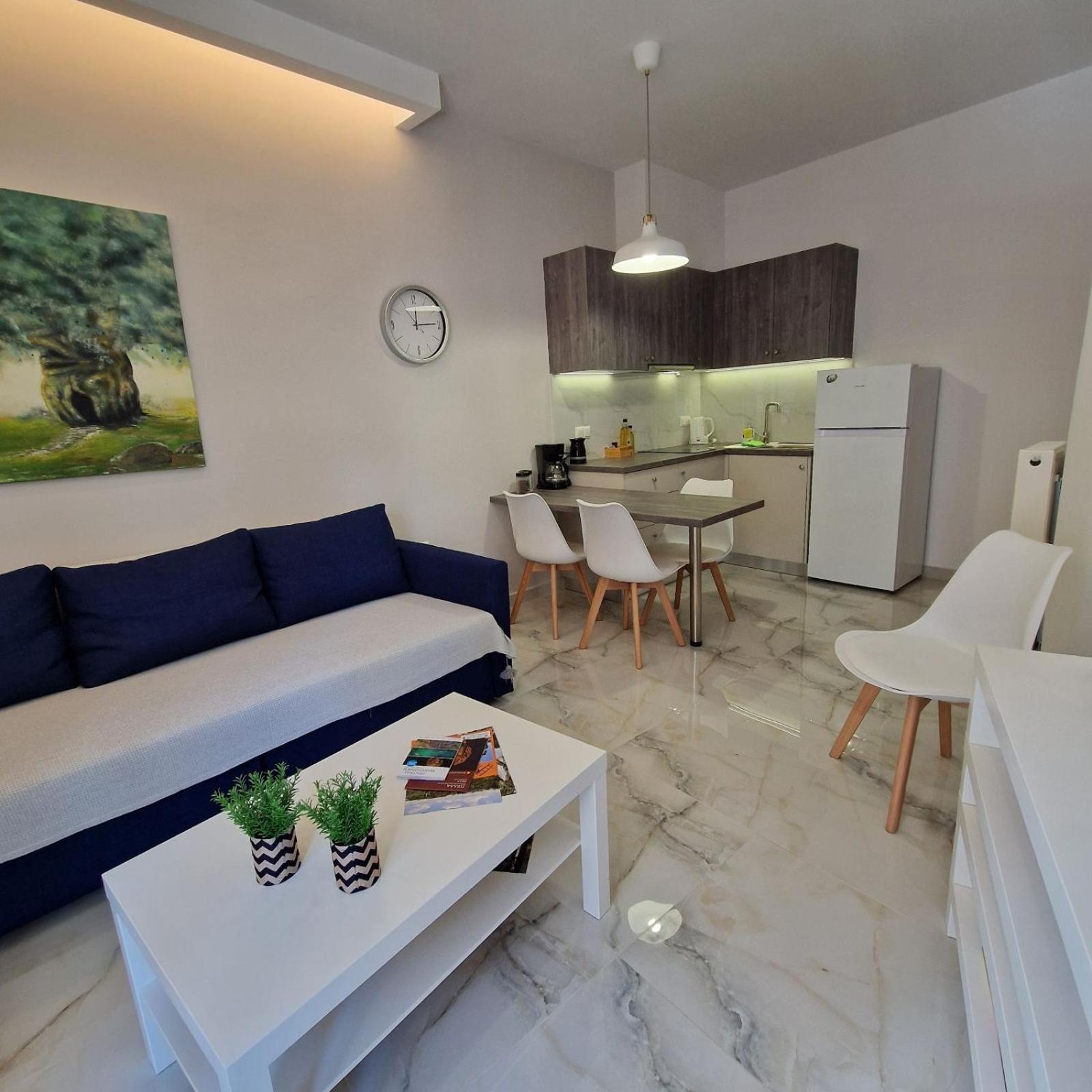 N&S Apartment A Edessa Bagian luar foto